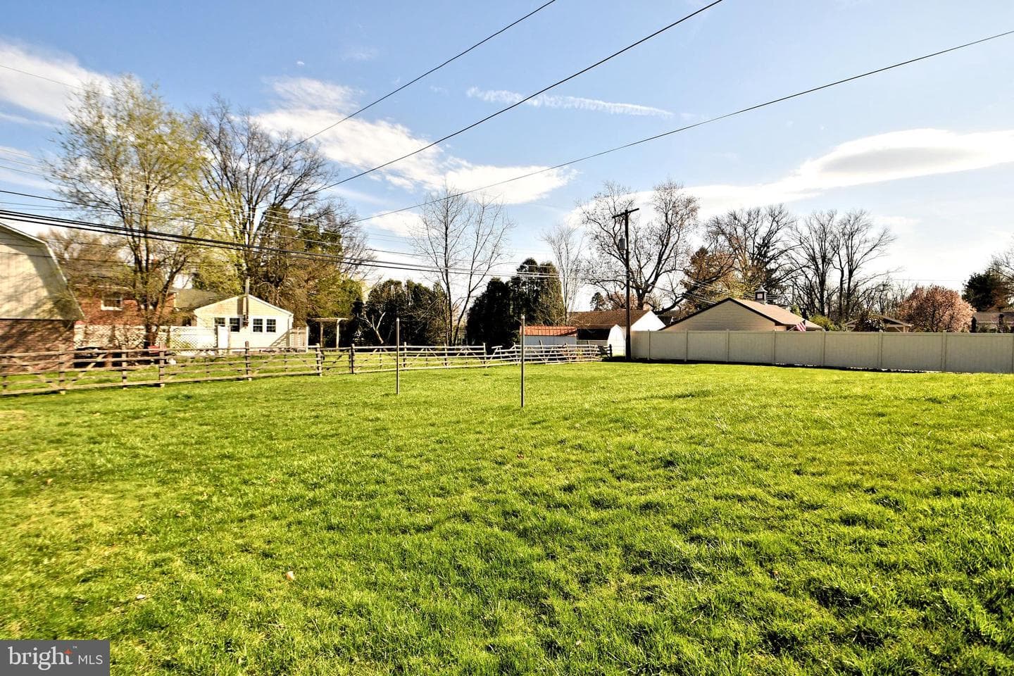 1394 Pine Street photo 33