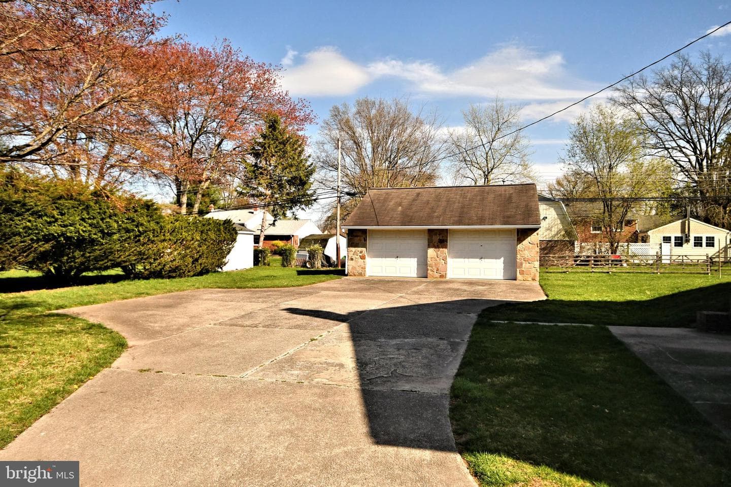 1394 Pine Street photo 35