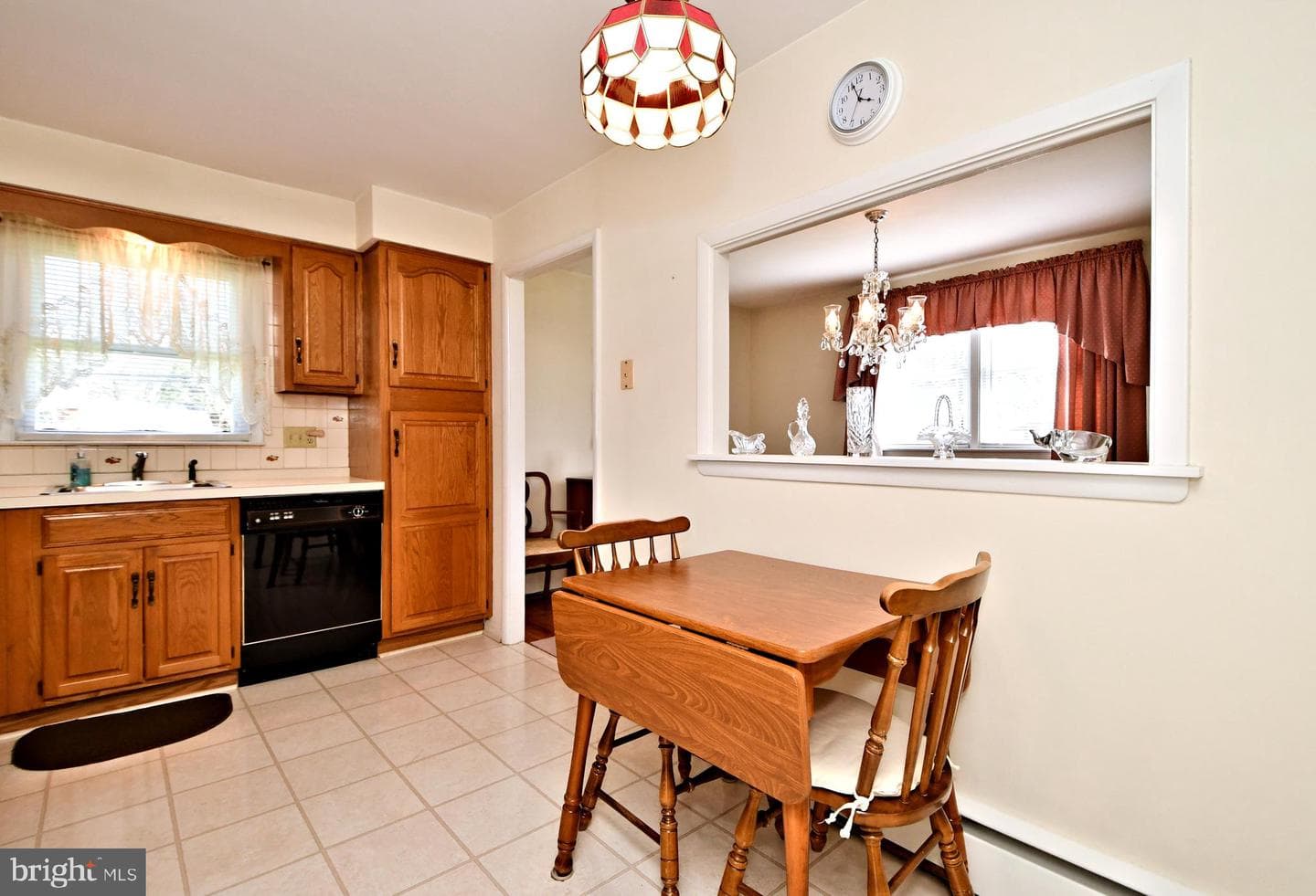 1394 Pine Street photo 9