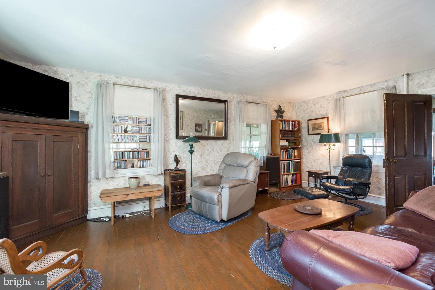 605 W Ridge Pike photo 10