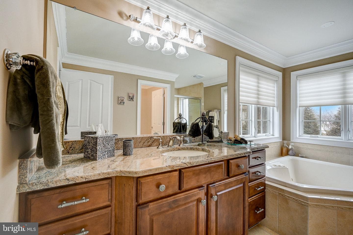 1400 Twin Pond Drive photo 34