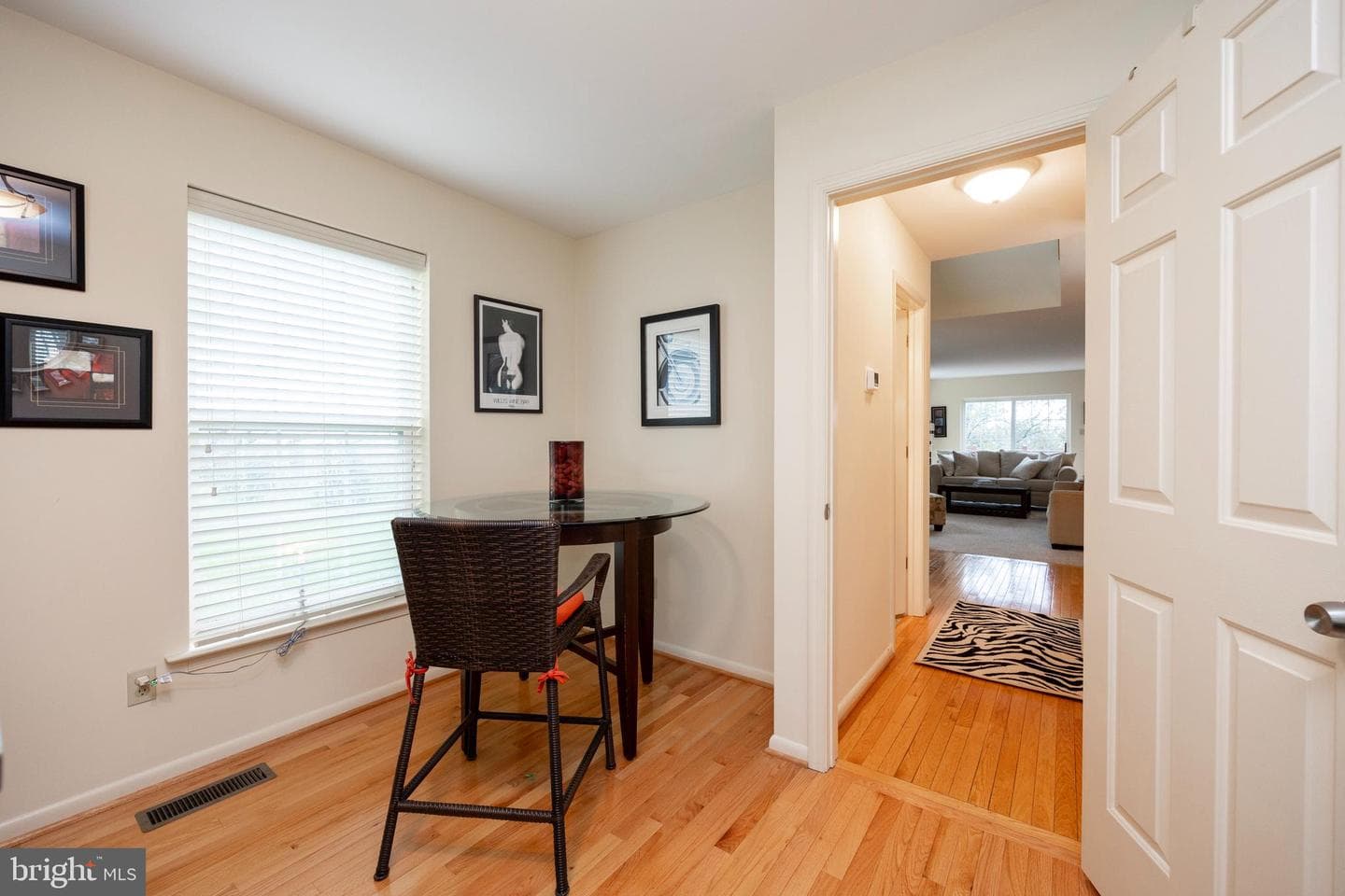 323 Hamilton Drive photo 14