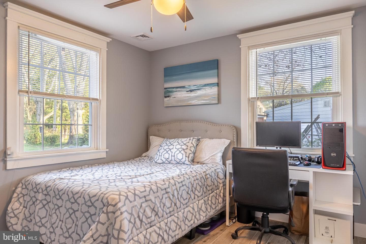 9 Penfield photo 21