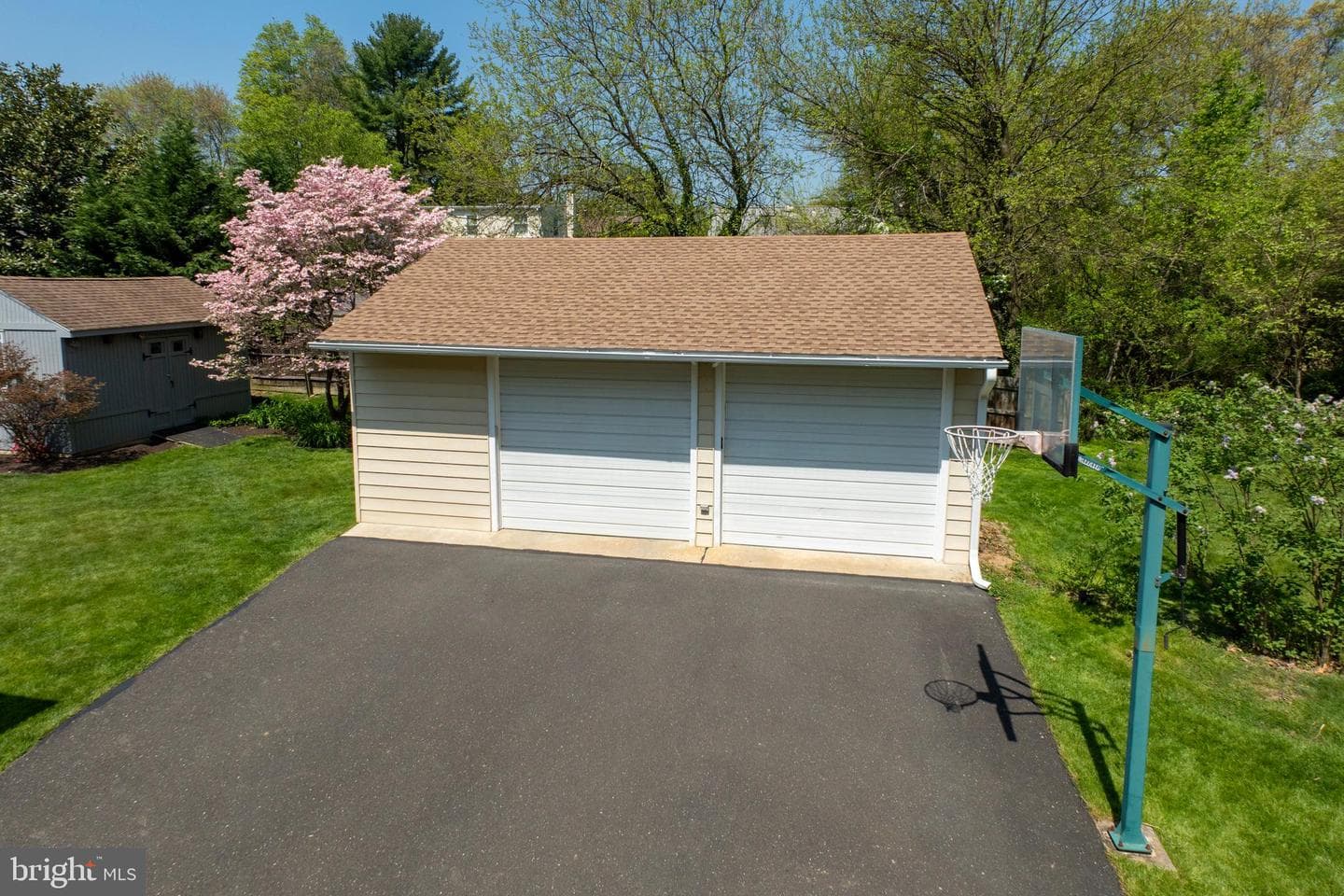 834 Monroe Avenue photo 14