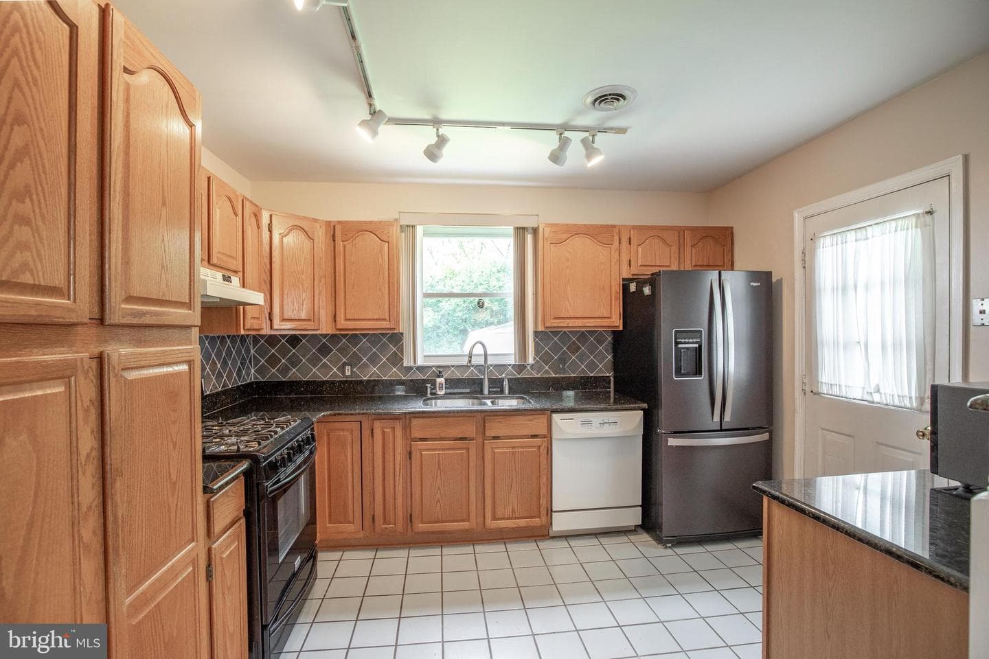505 W Township Line Road photo 16