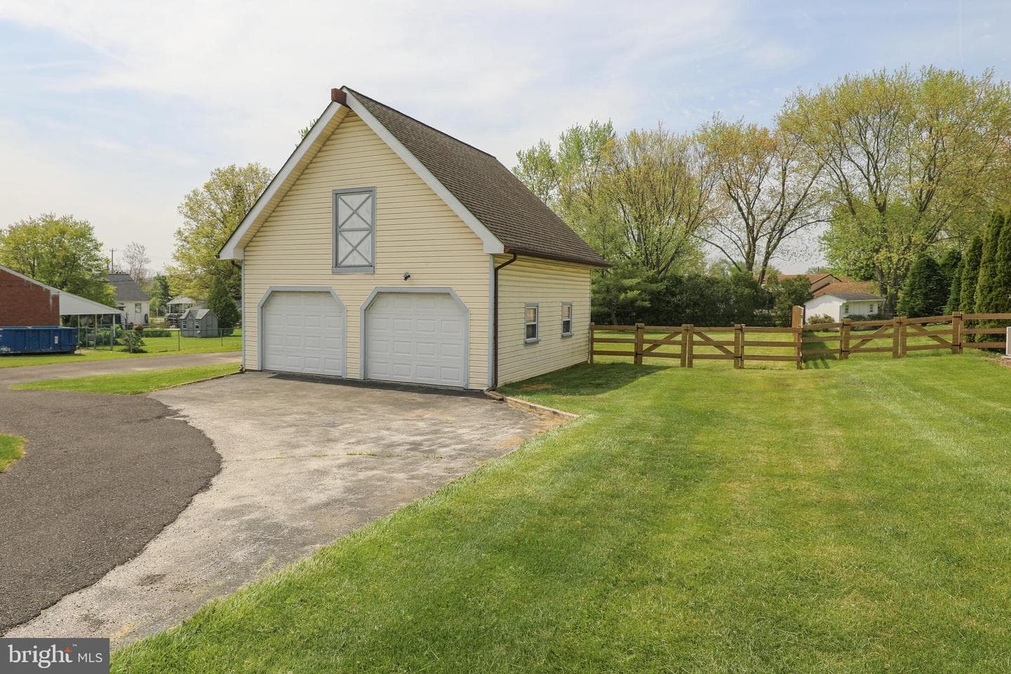 505 W Township Line Road photo 25