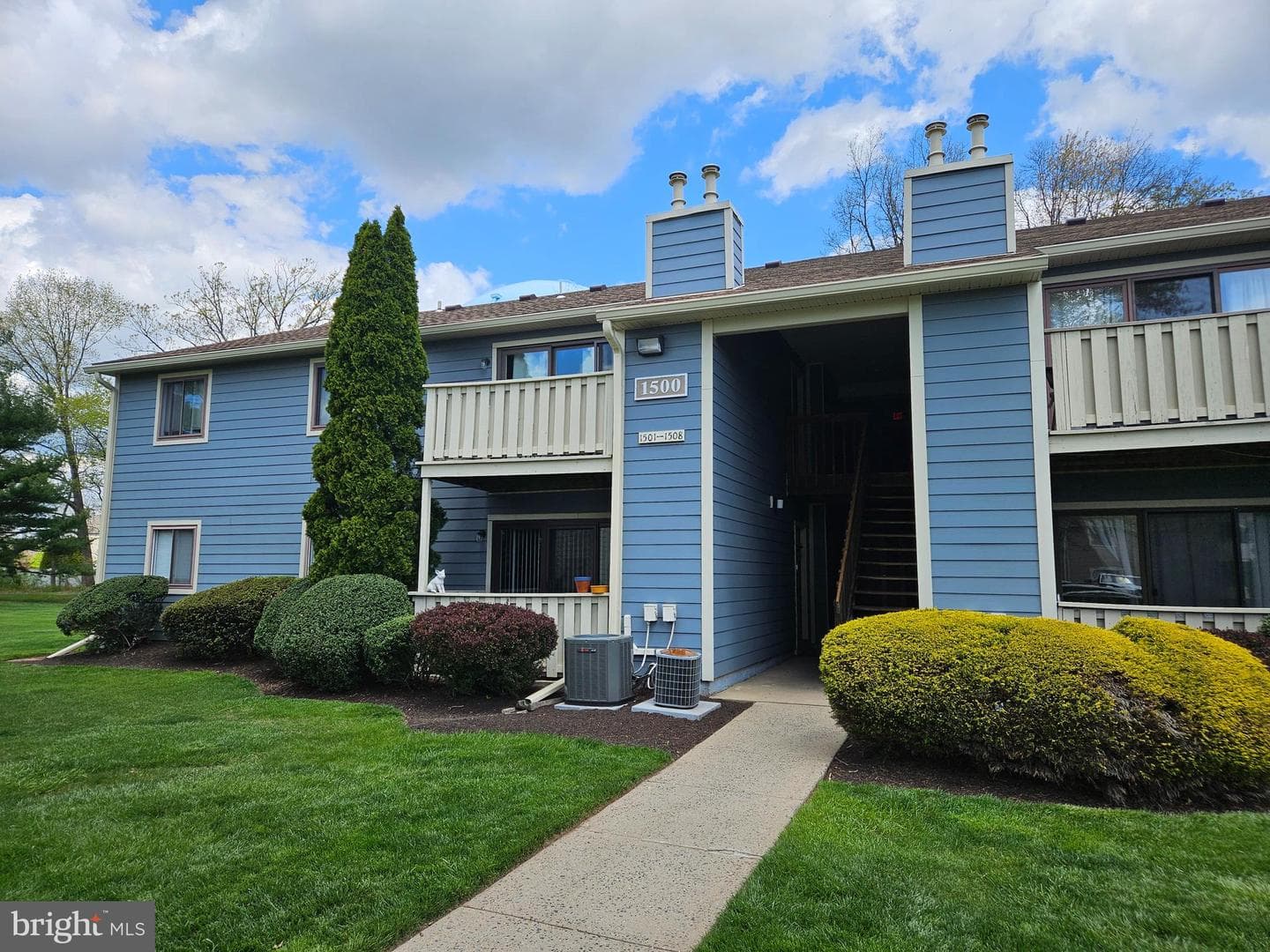 1508 Morris Court photo 1