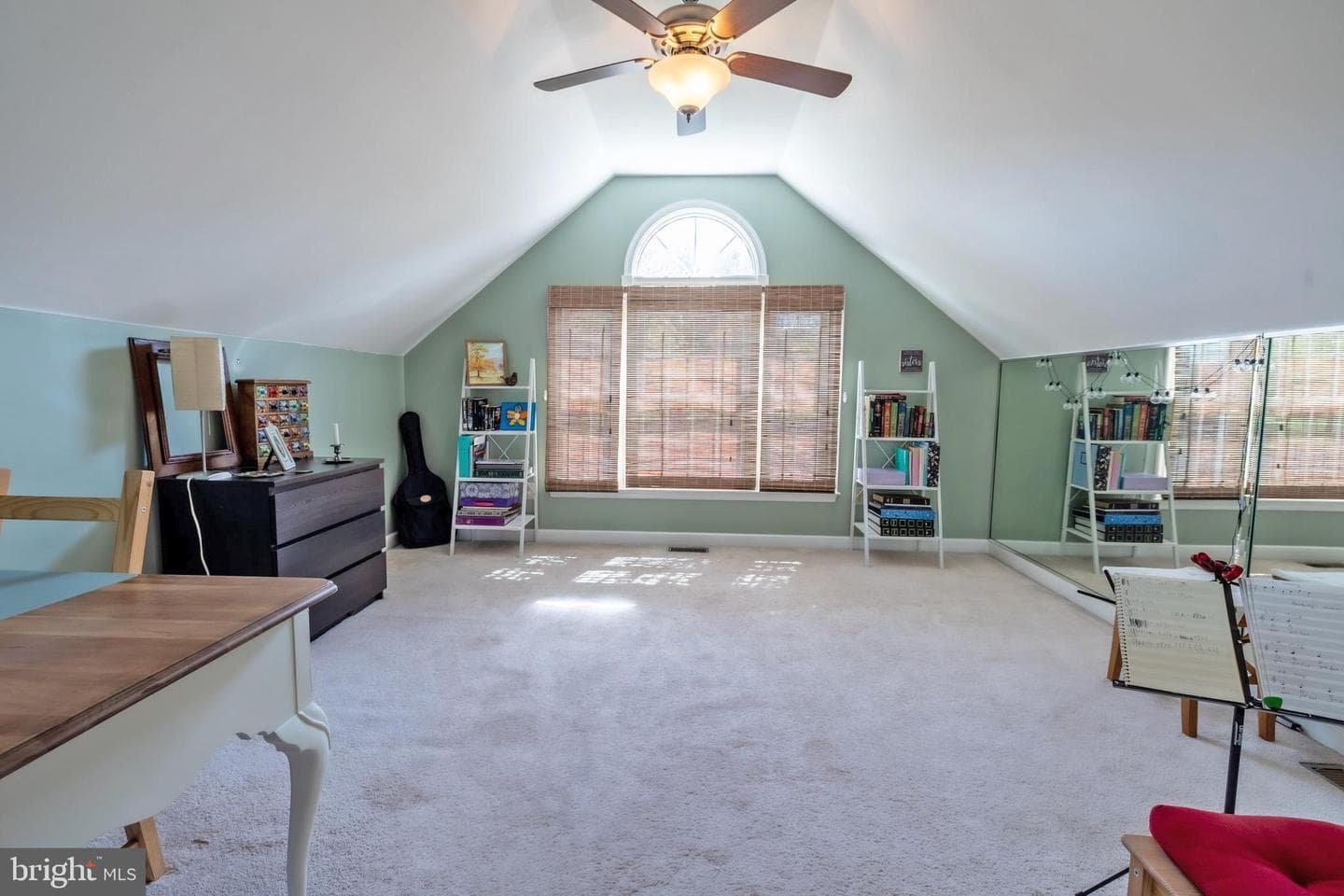 1841 Morgan Lane photo 21