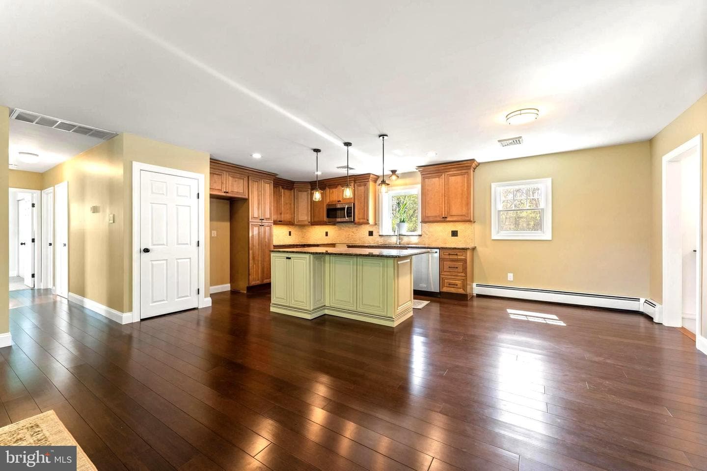 380 Thrush Drive photo 19