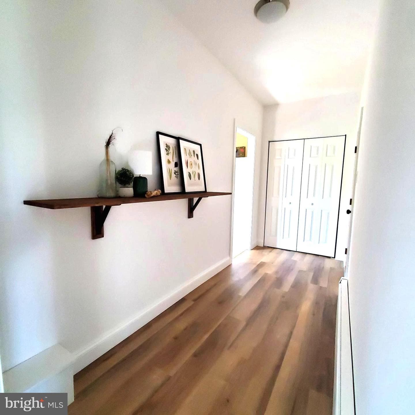 380 Thrush Drive photo 27