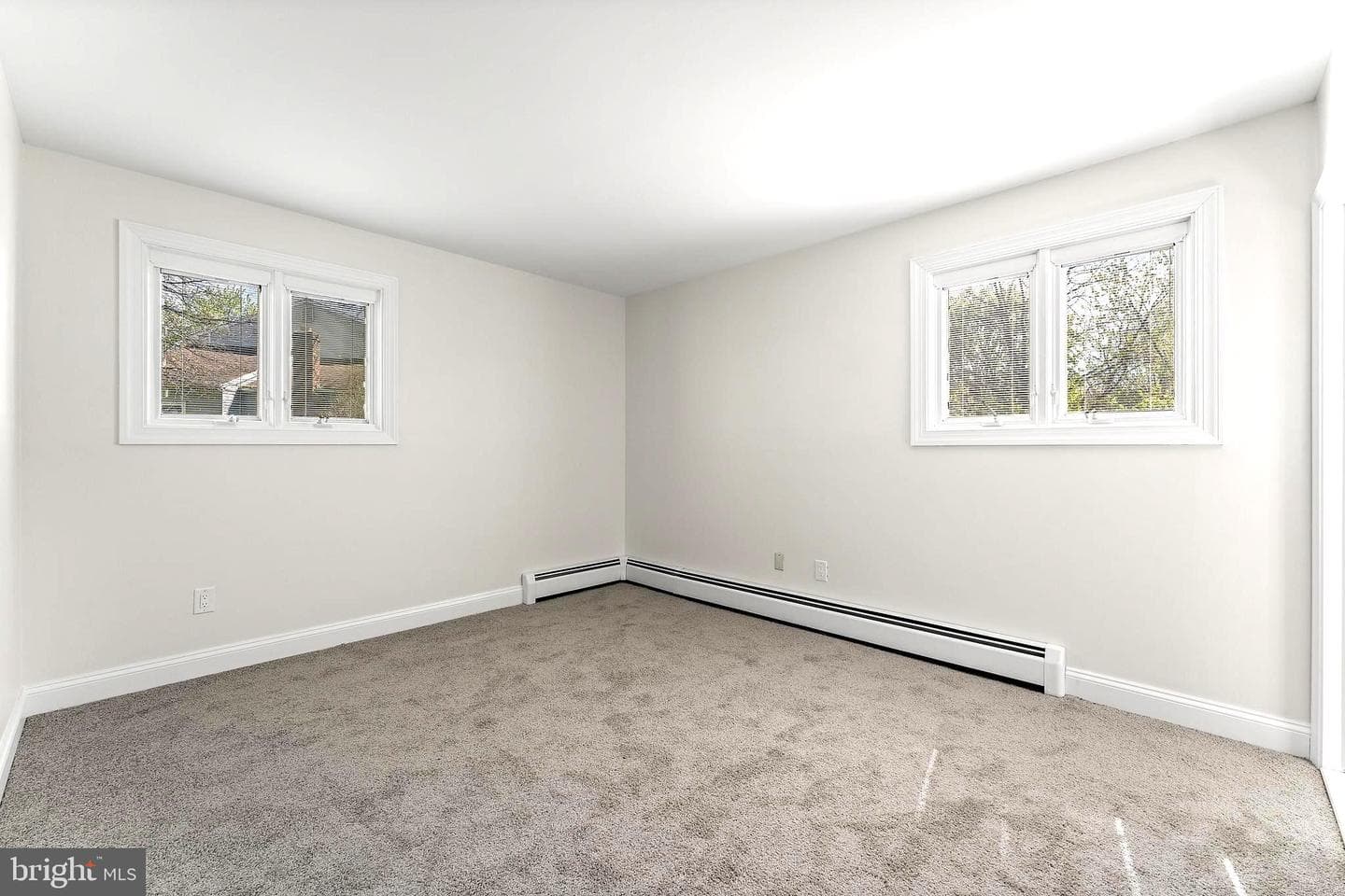 380 Thrush Drive photo 35
