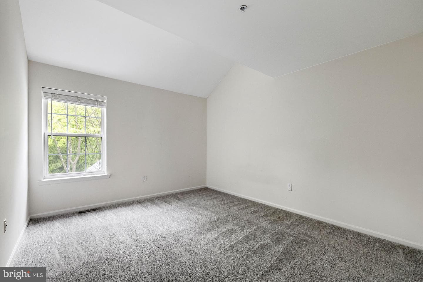 1118 Brians Way photo 18