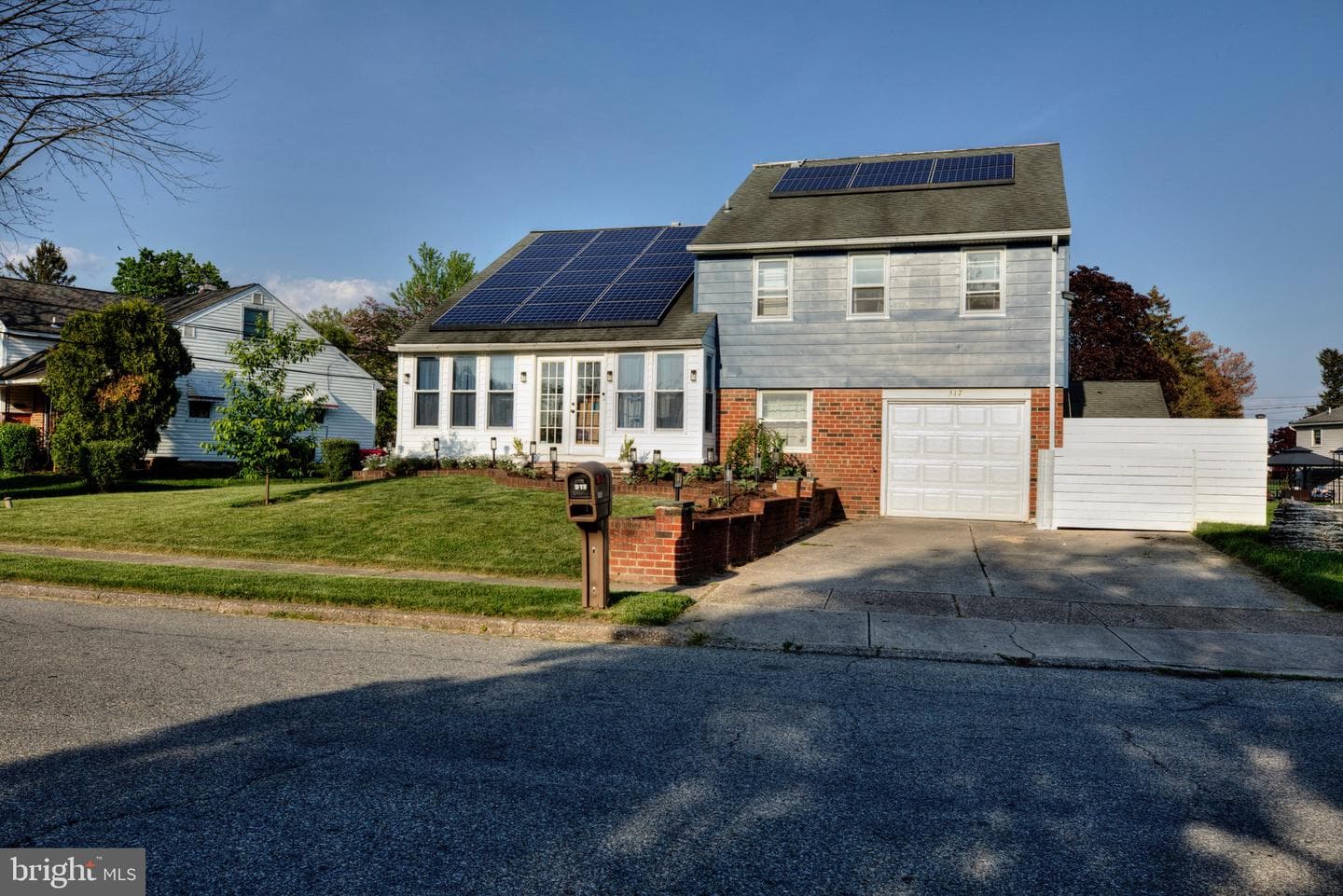 517 Barbara Drive photo 2