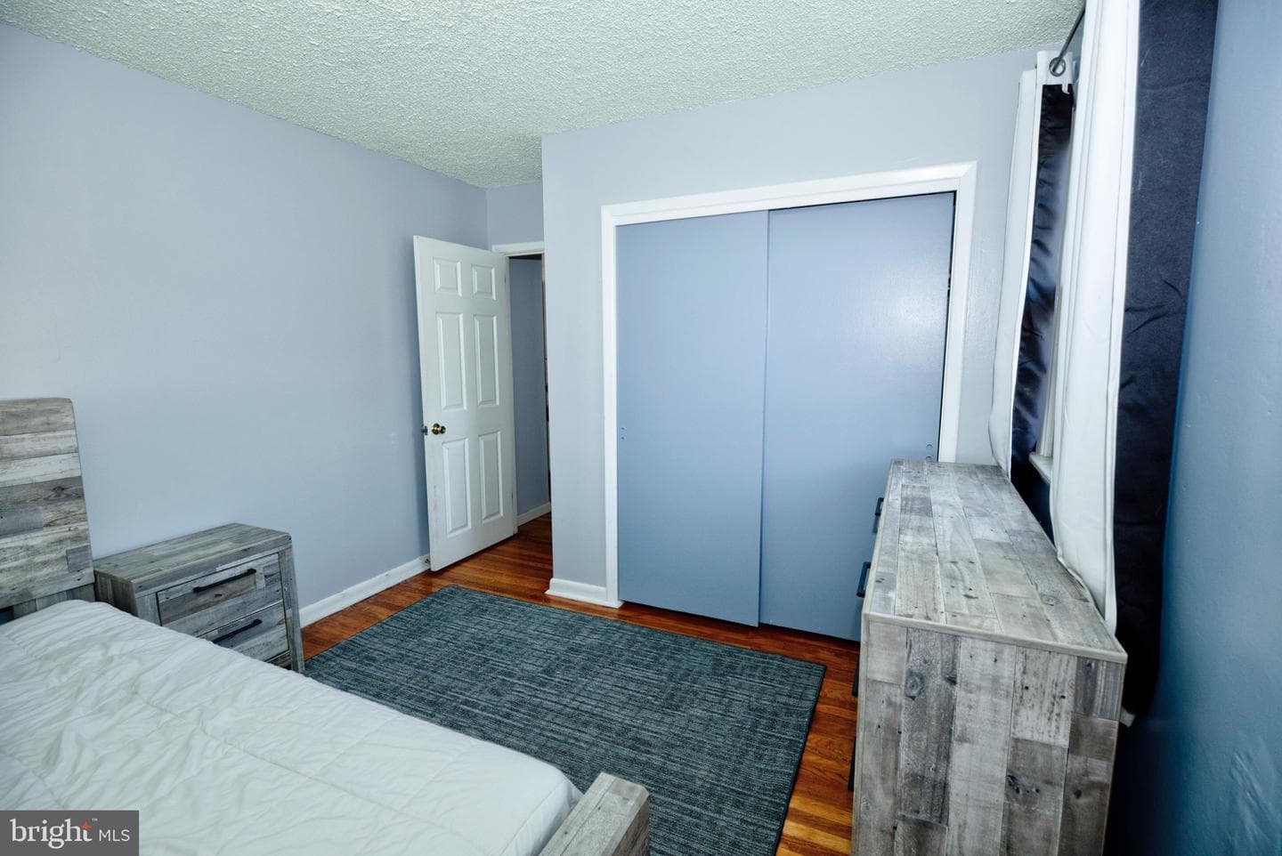 517 Barbara Drive photo 27