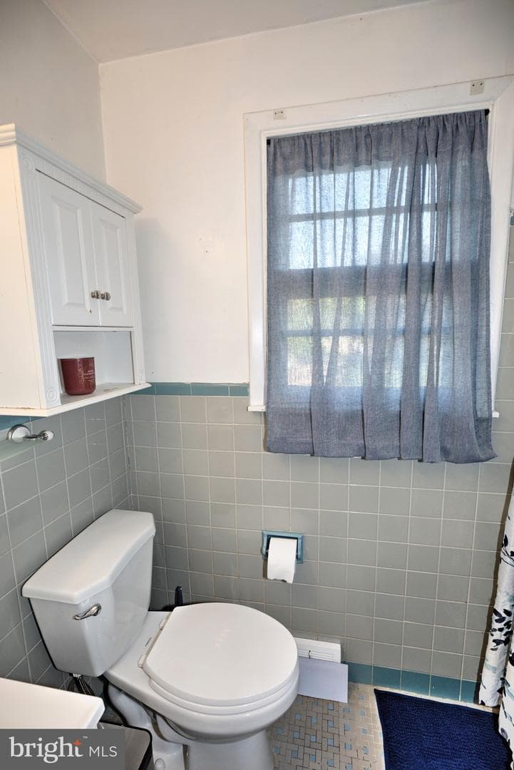 517 Barbara Drive photo 28