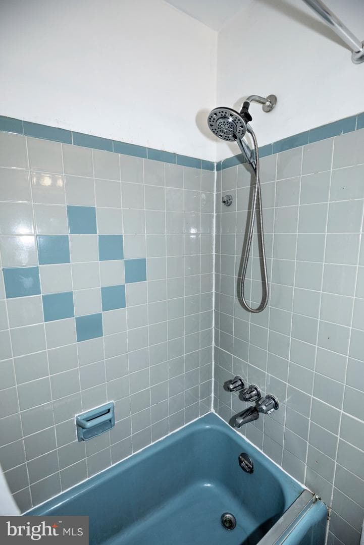 517 Barbara Drive photo 30