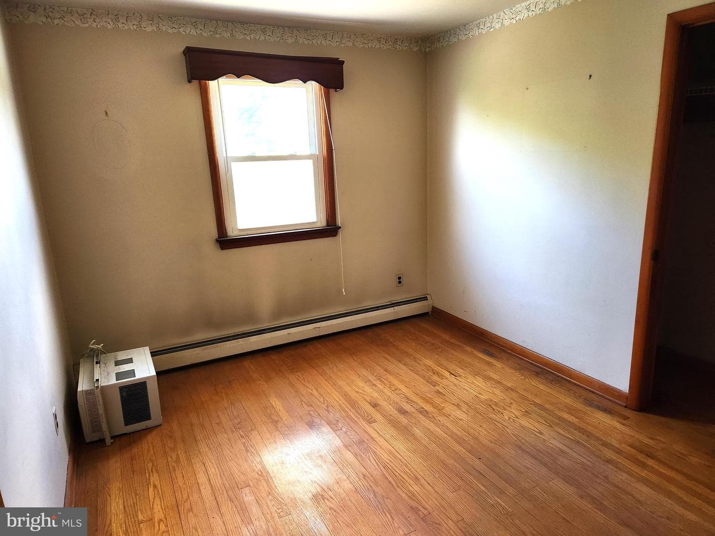 2221 Carol Lane photo 12