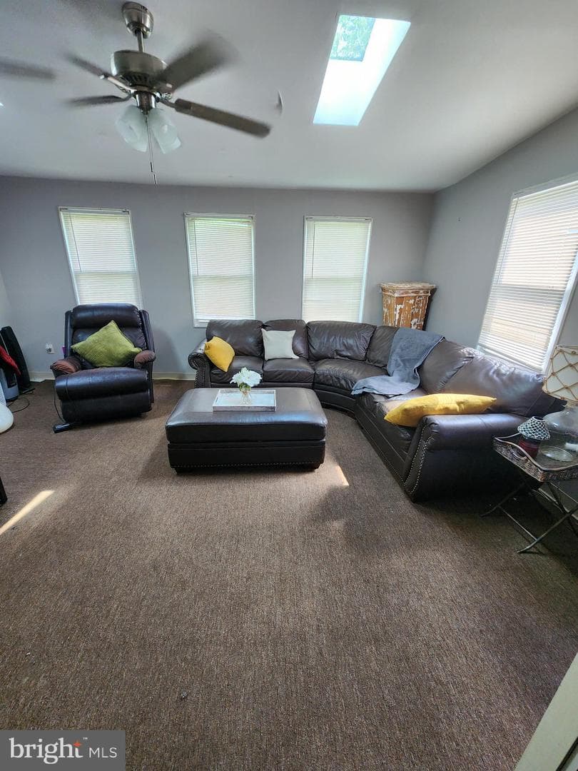 2536 Rosewood Avenue photo 6