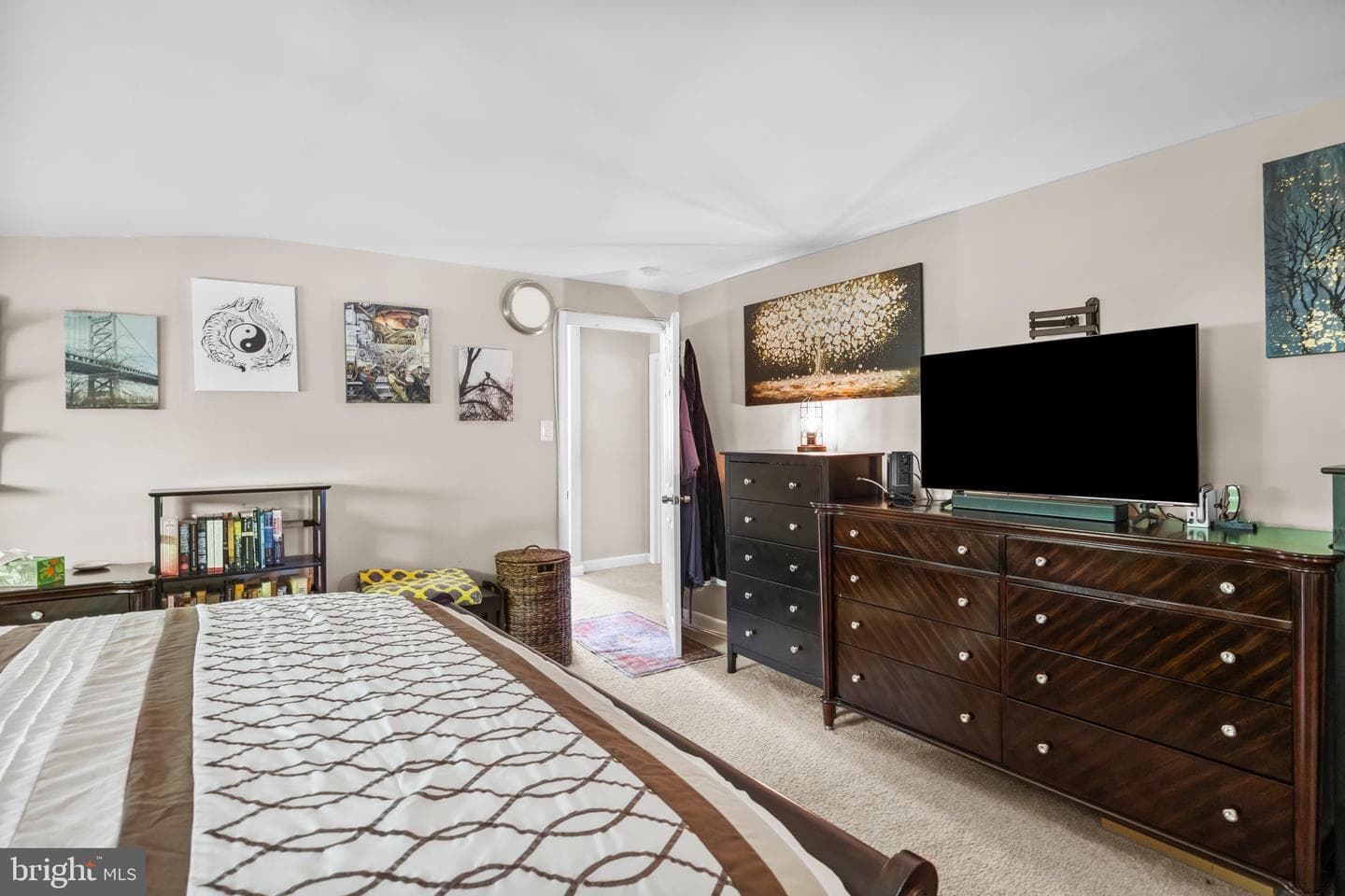 1582 Osbourne Avenue photo 16