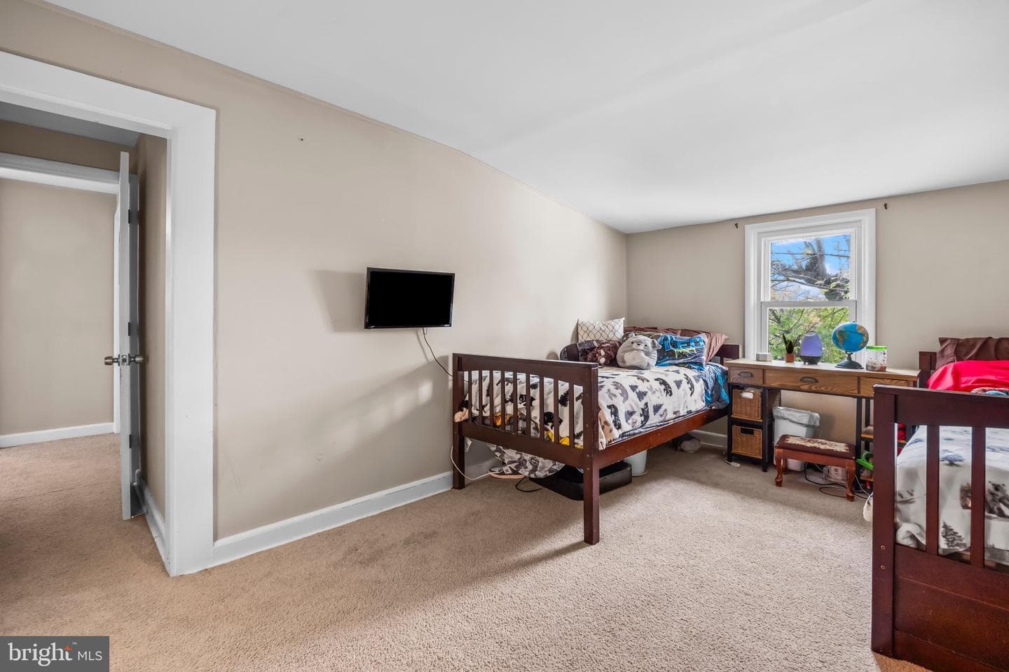 1582 Osbourne Avenue photo 20