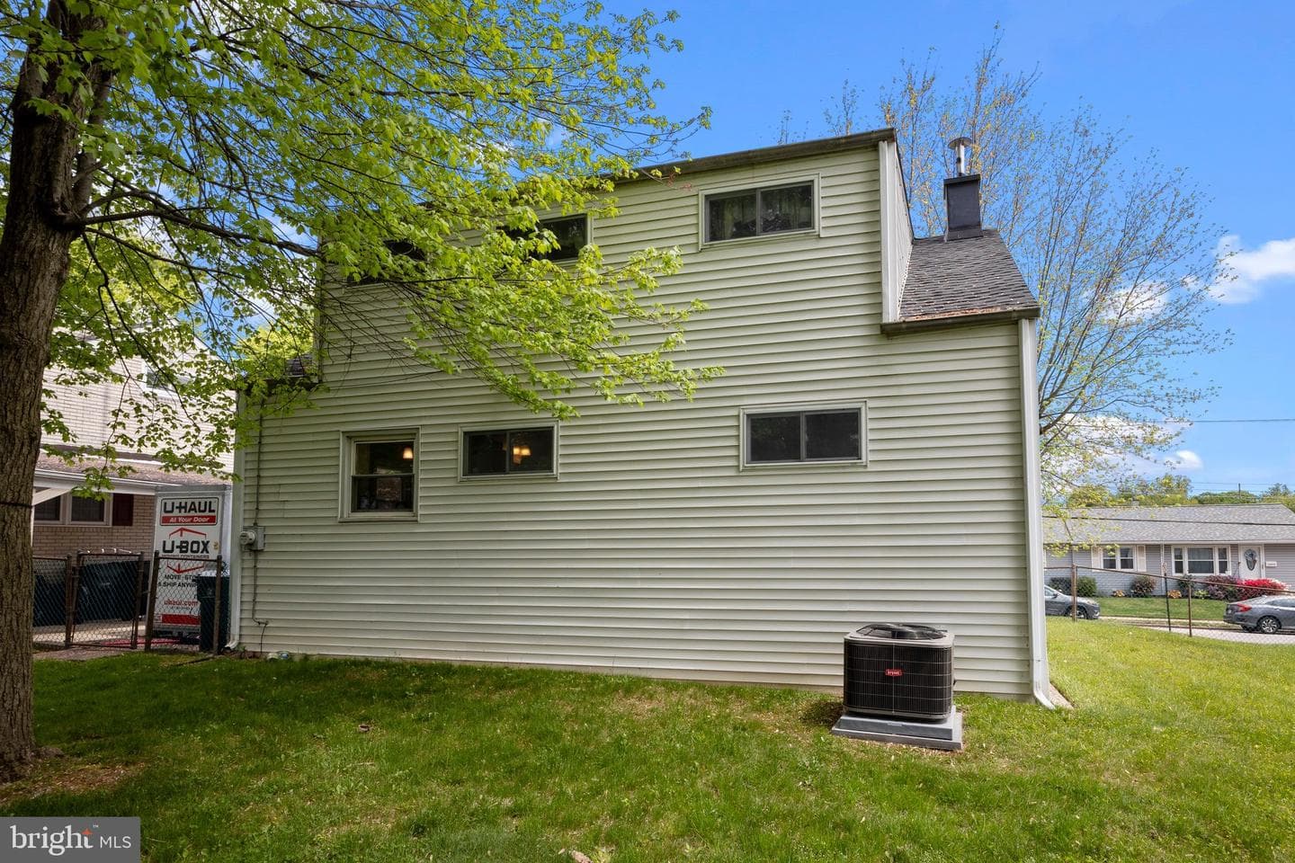 1582 Osbourne Avenue photo 30