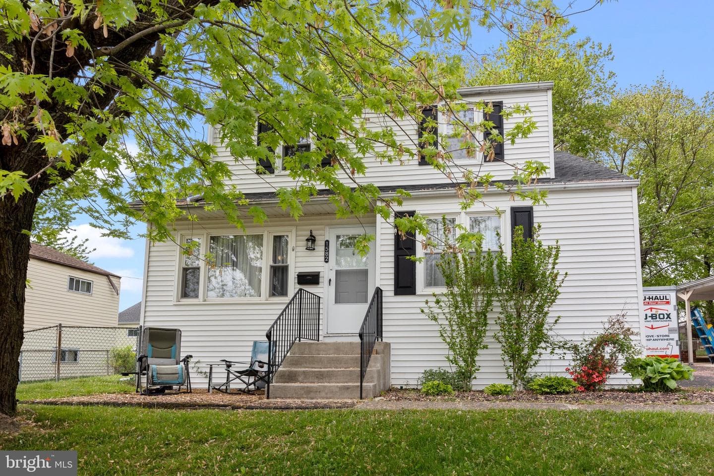 1582 Osbourne Avenue photo 35