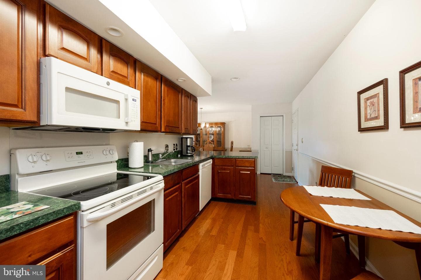 138 Brandon Road photo 5