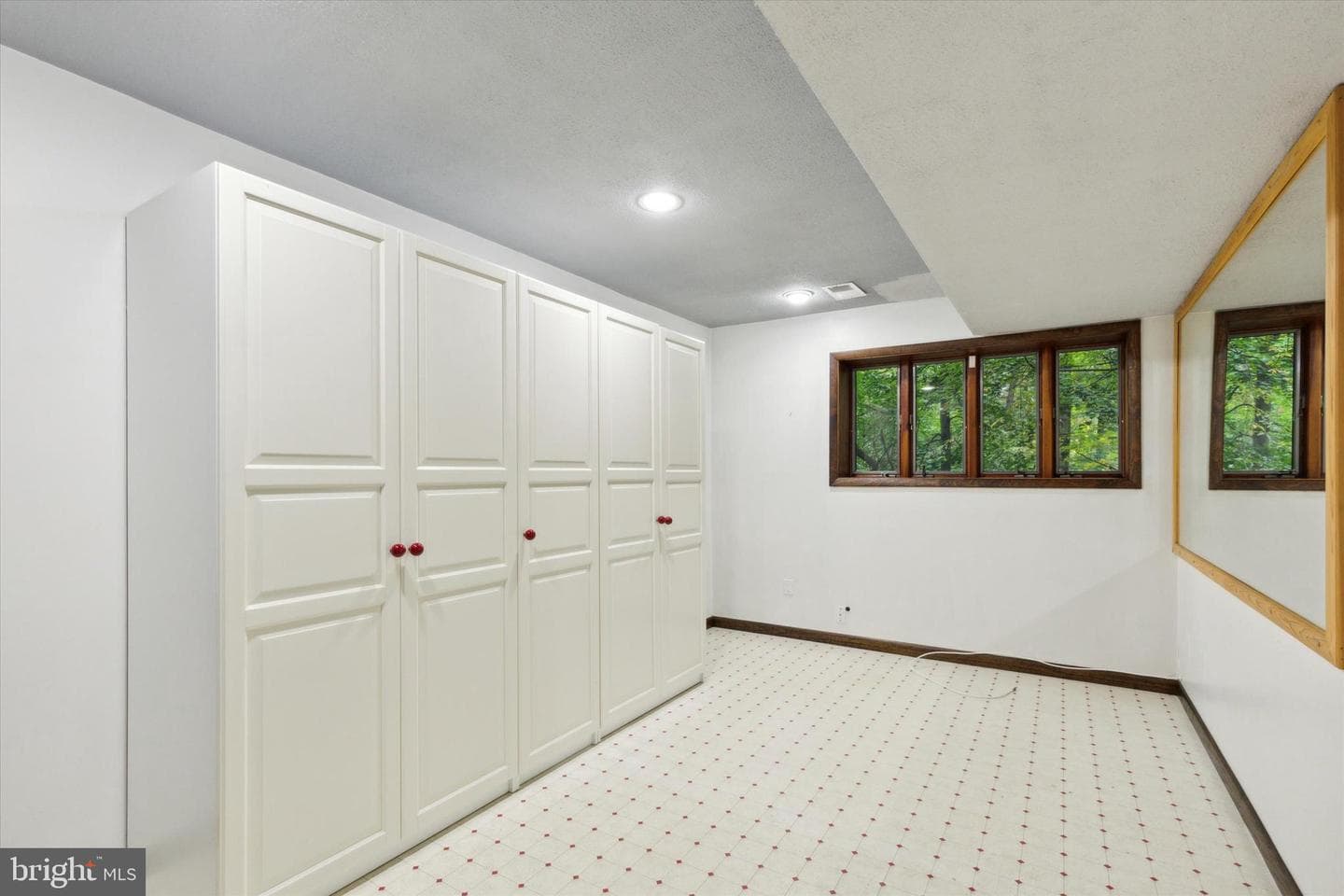 2250 Country Club Drive photo 13