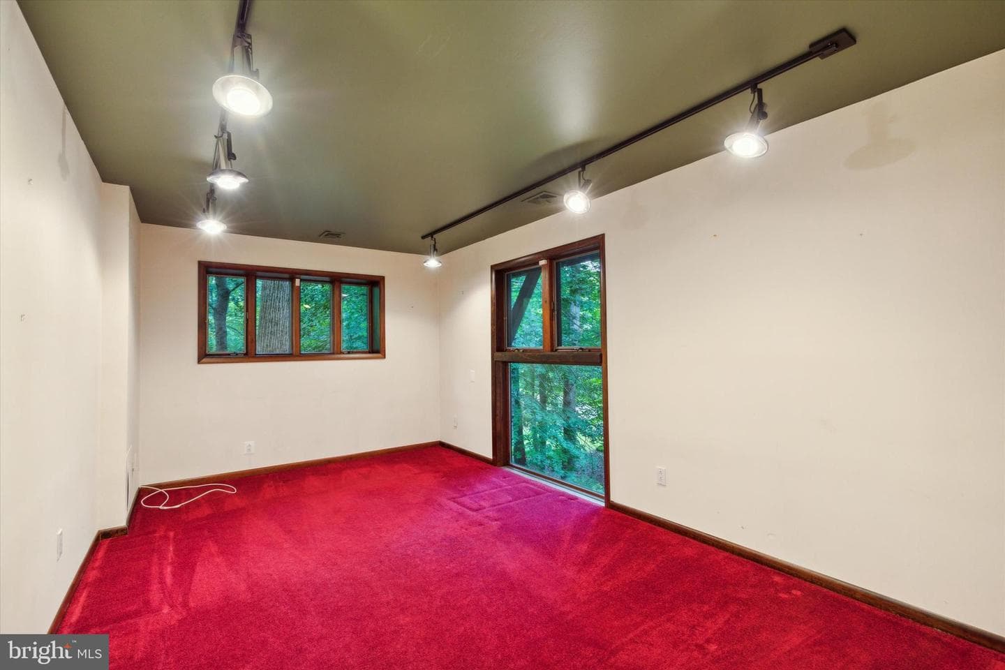 2250 Country Club Drive photo 14