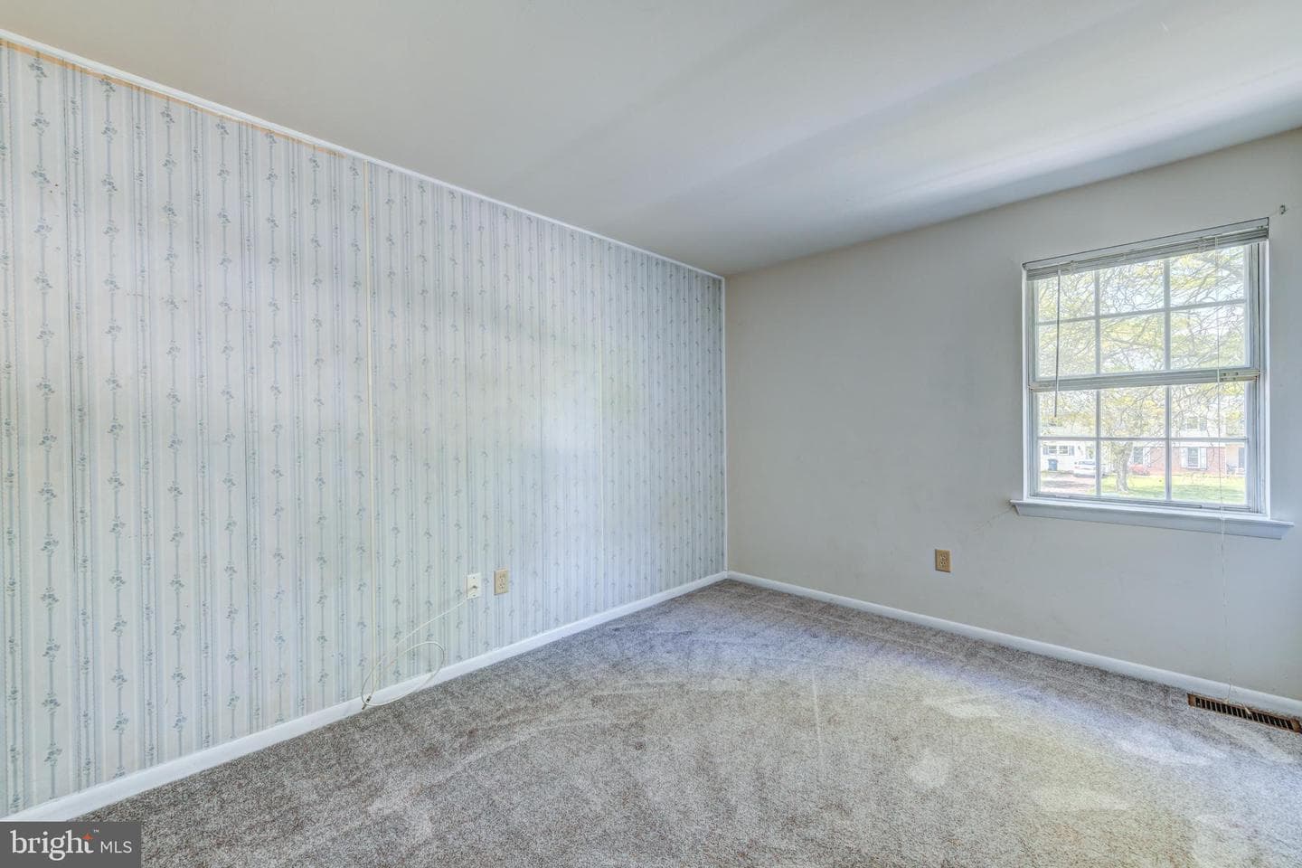 775 Hertford Drive photo 27