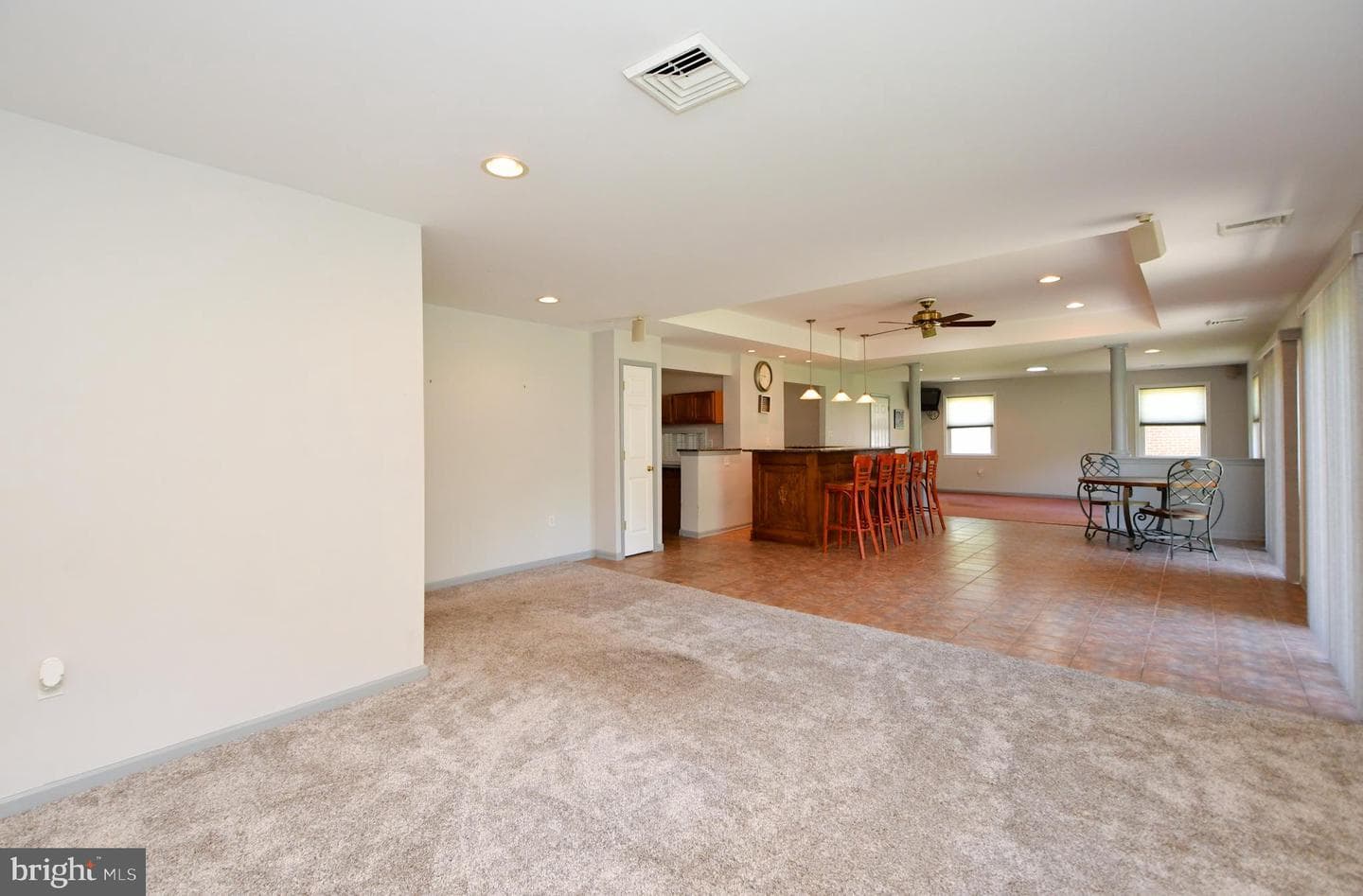 211 Oak Tree Road photo 27