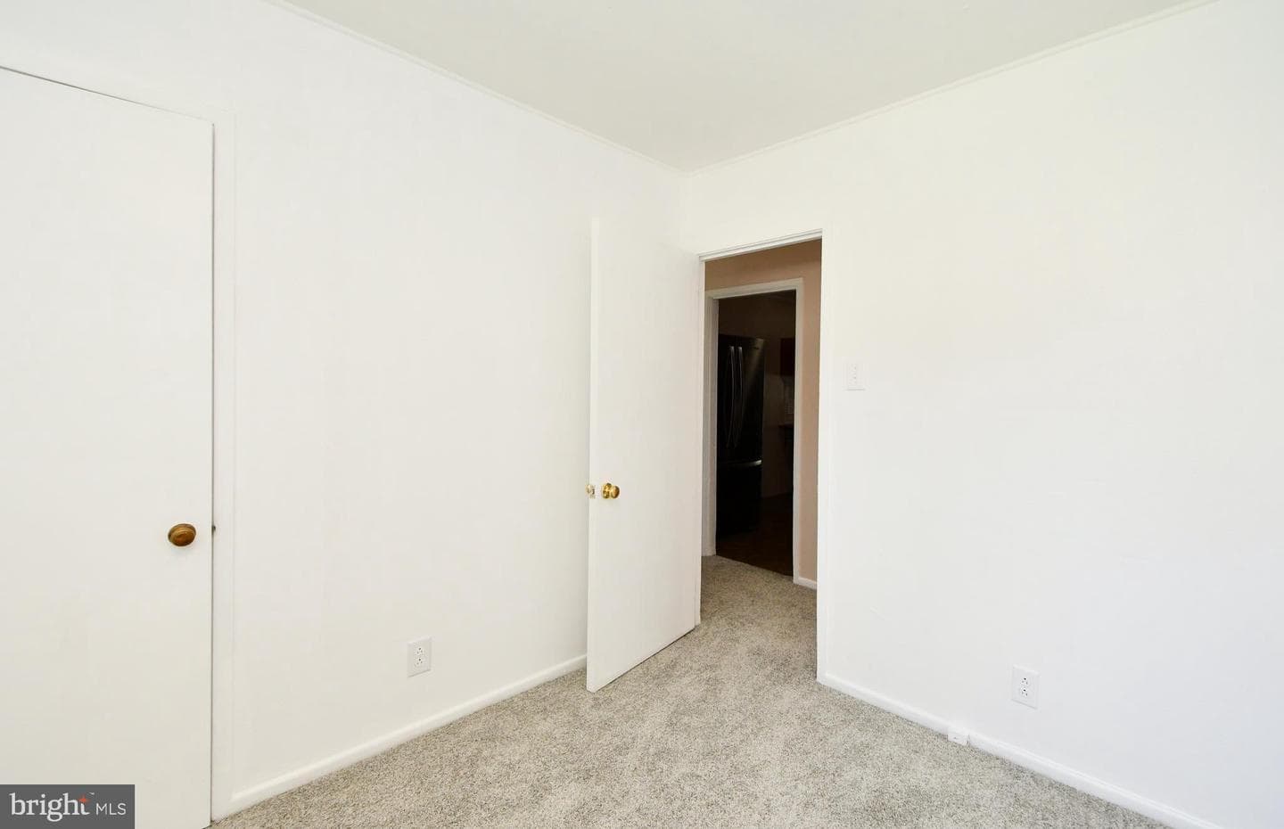 211 Oak Tree Road photo 45
