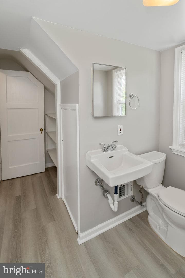 1816 Woodland Road photo 11
