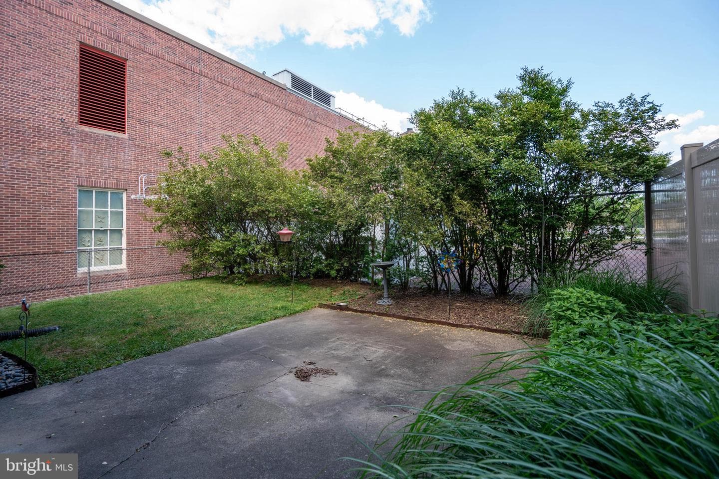 105 Saint Elmo Street photo 36