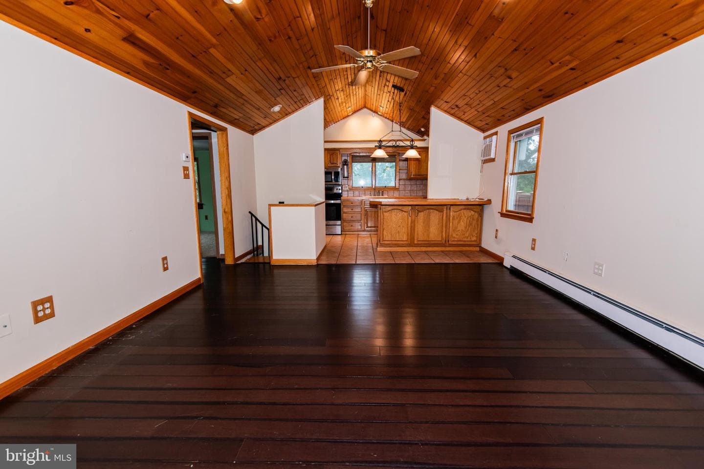 342 Summit Avenue photo 5