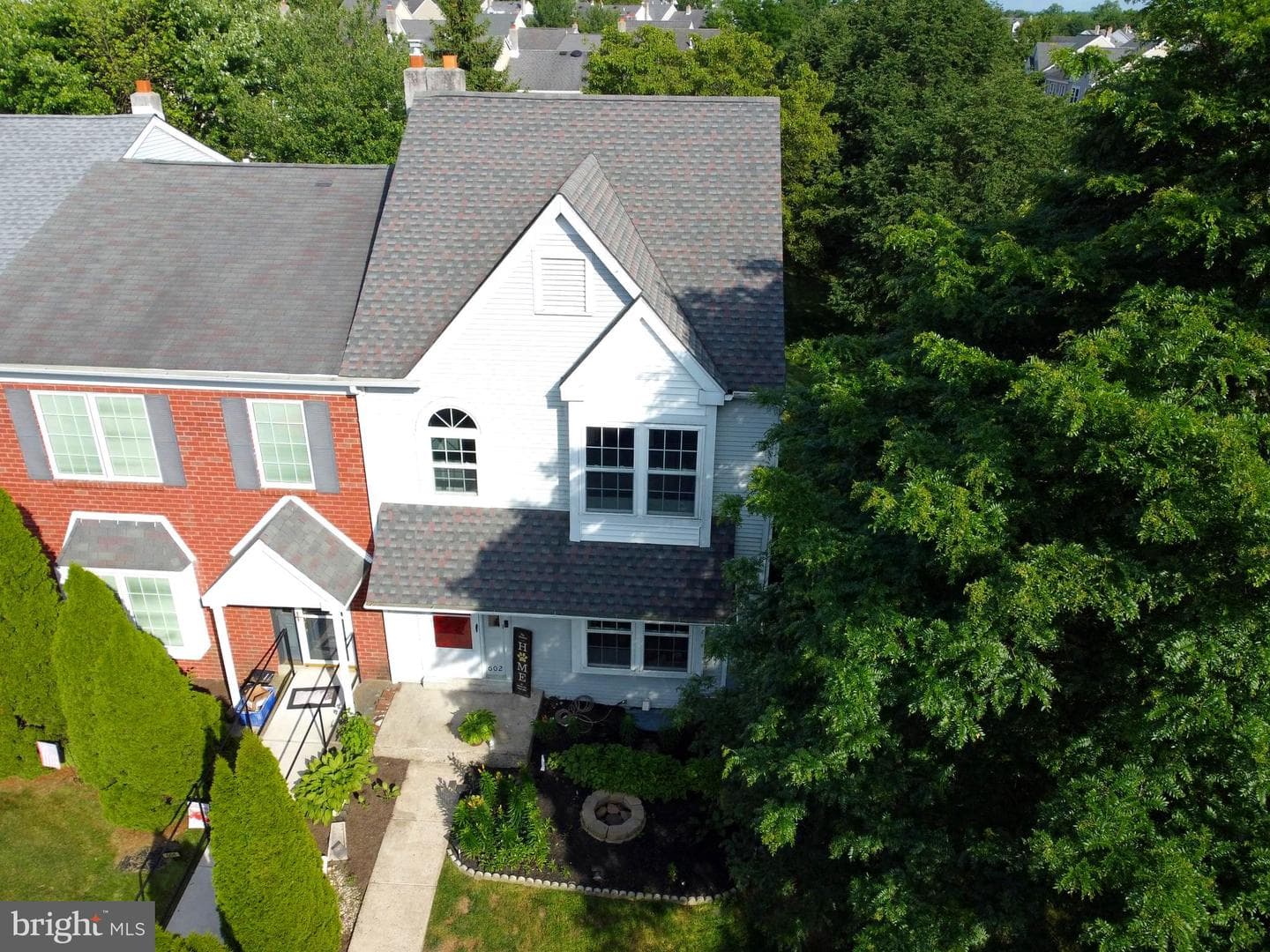 602 Greentree photo 3