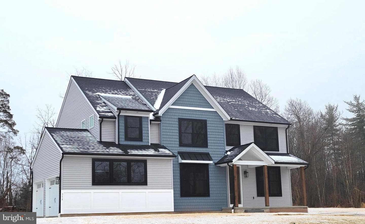 954 Layfield photo 28