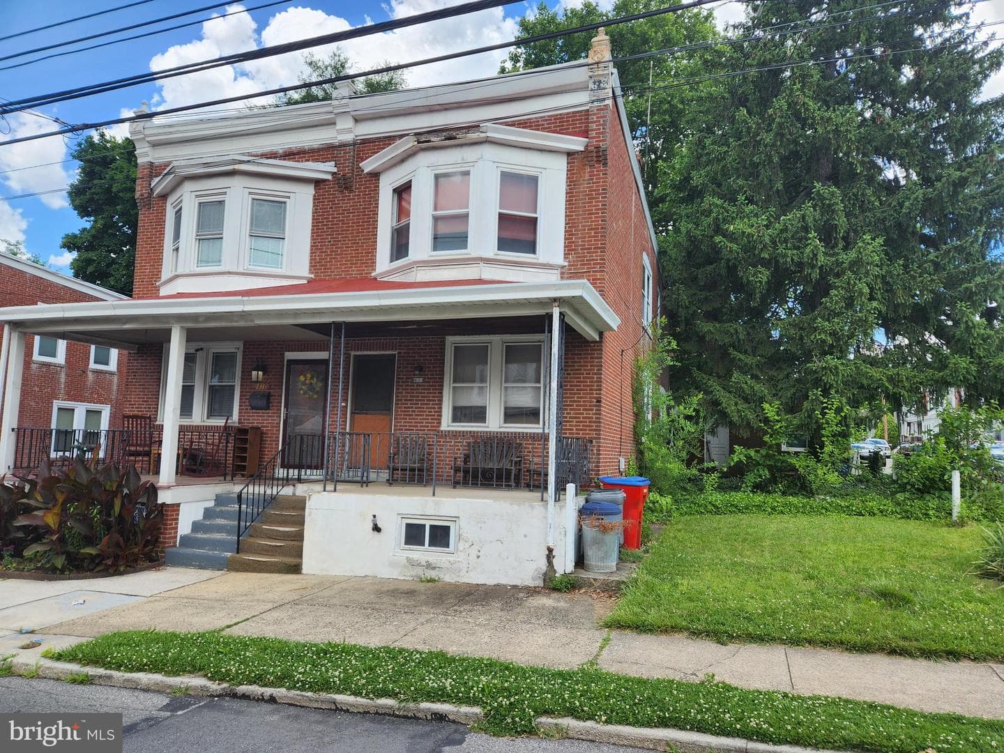1319 Arch Street photo 2