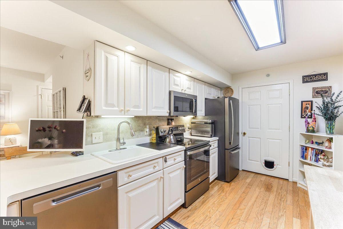 644 Brandon Road photo 10