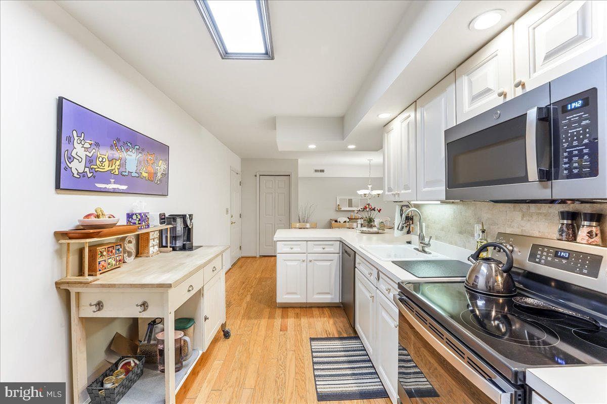 644 Brandon Road photo 11