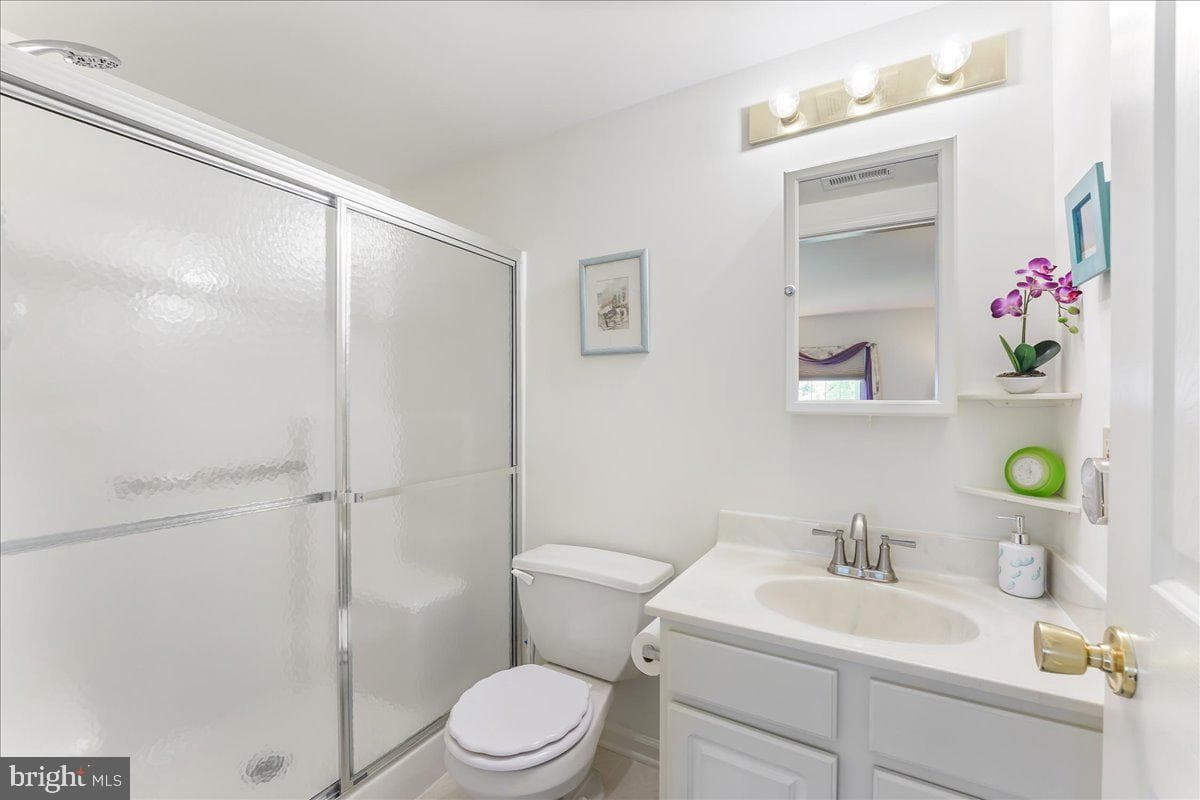 644 Brandon Road photo 15