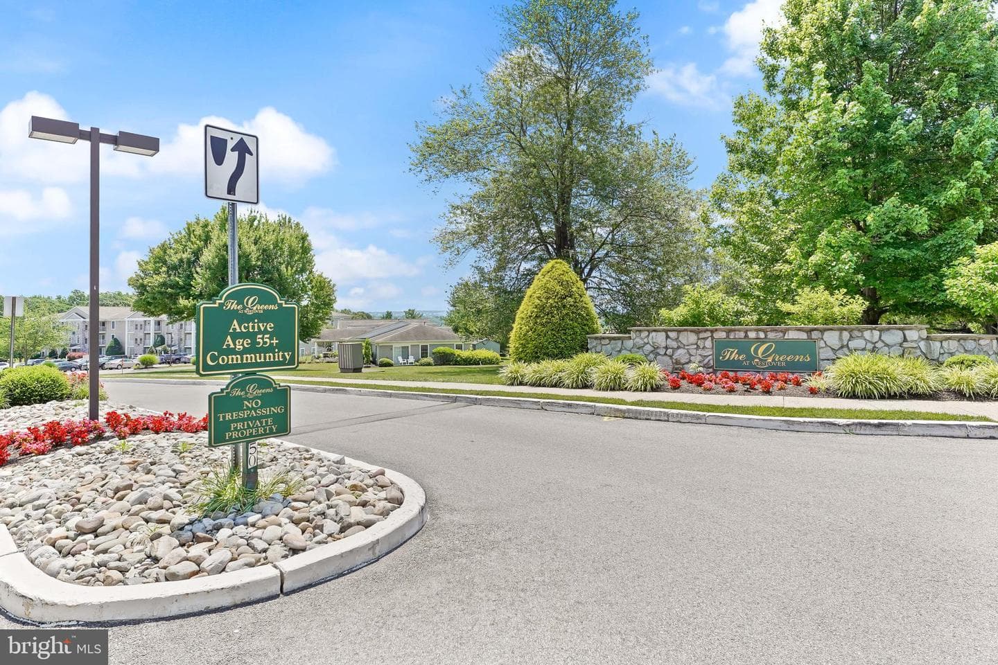 644 Brandon Road photo 29