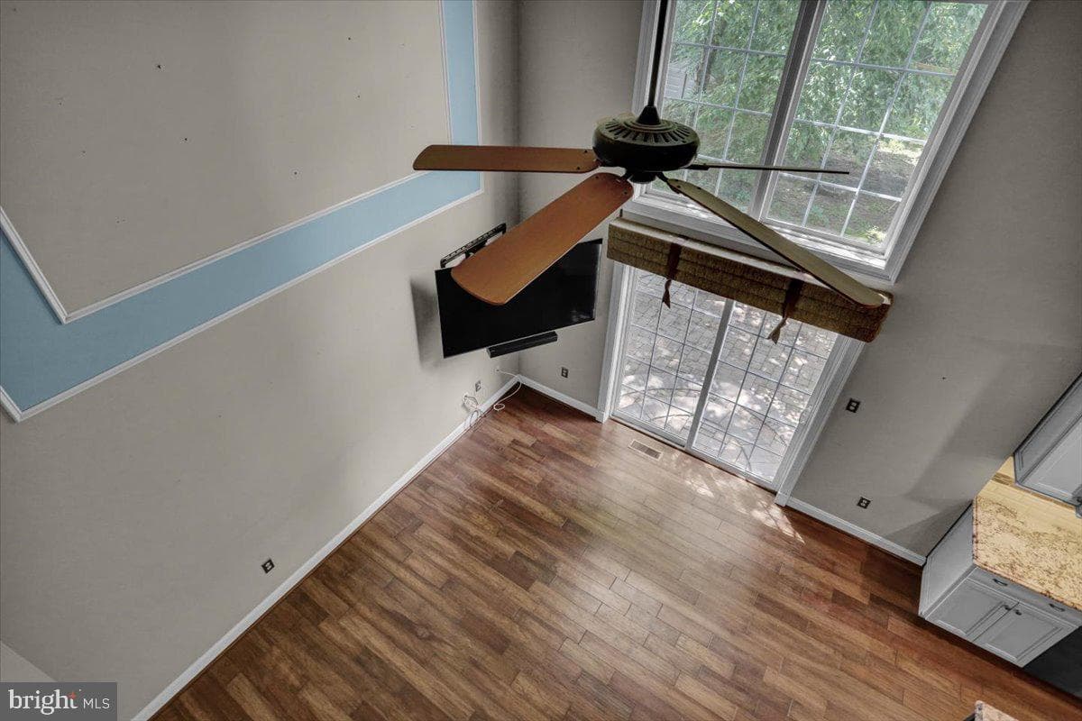 167 Ivy Lane photo 34