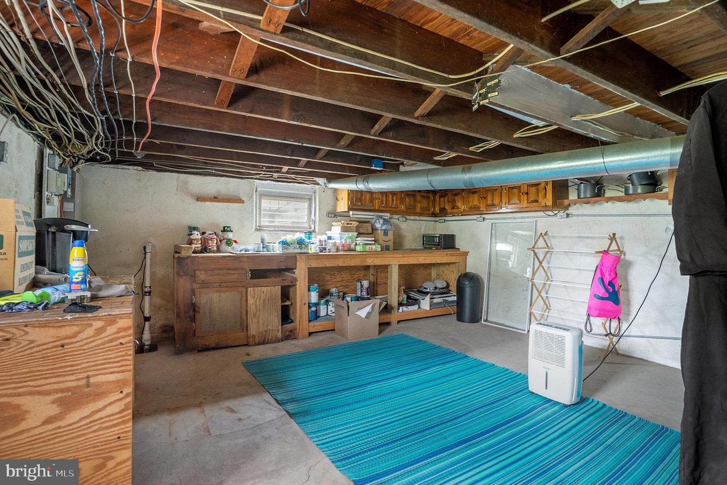 224 W Walnut photo 17