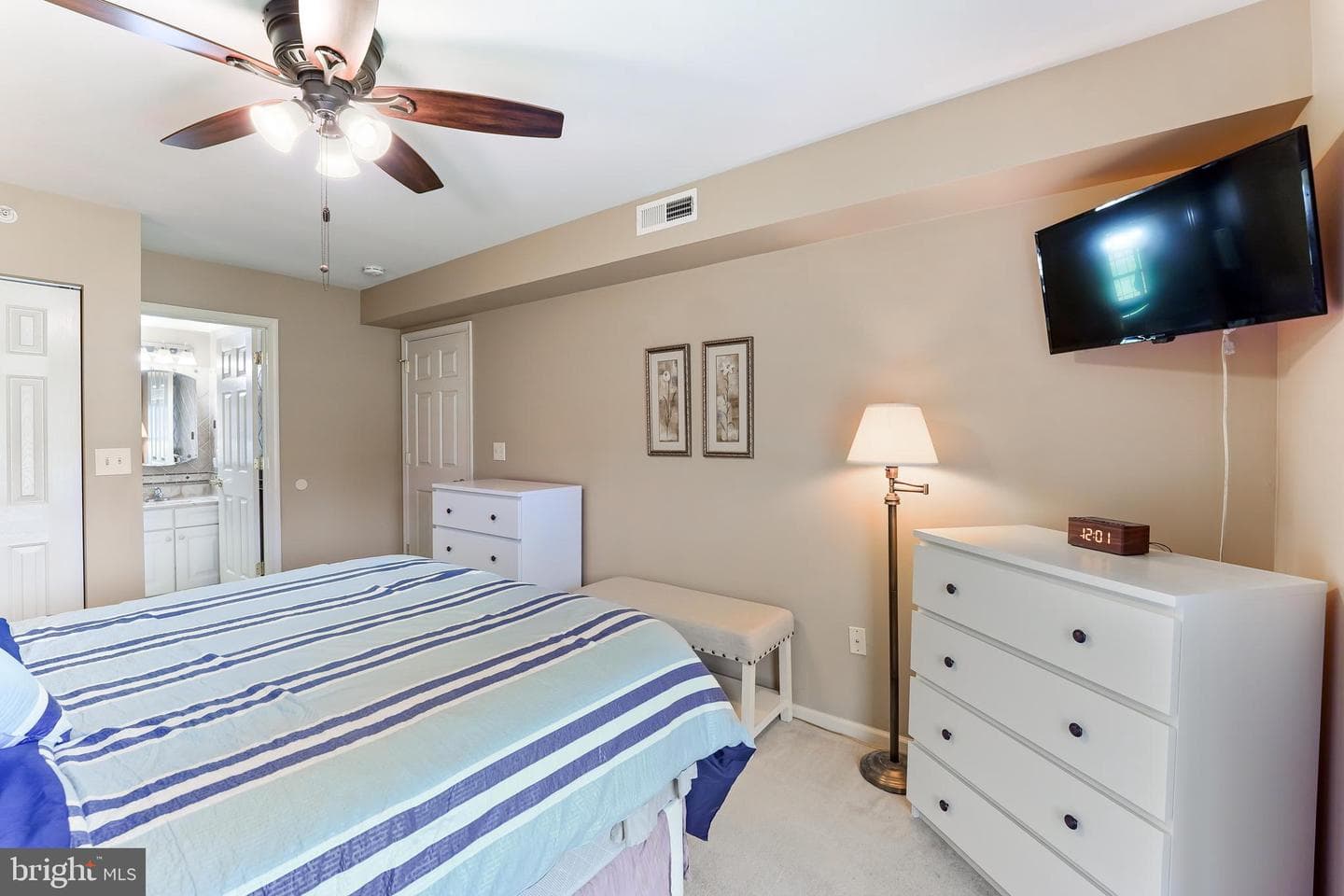 652 Brandon Road photo 15