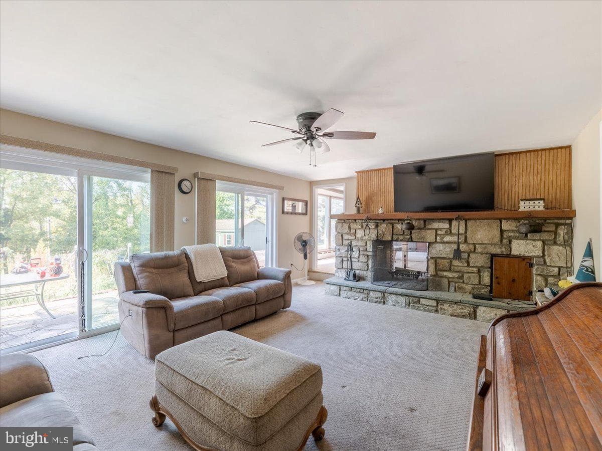 802 Collegeville Road photo 19