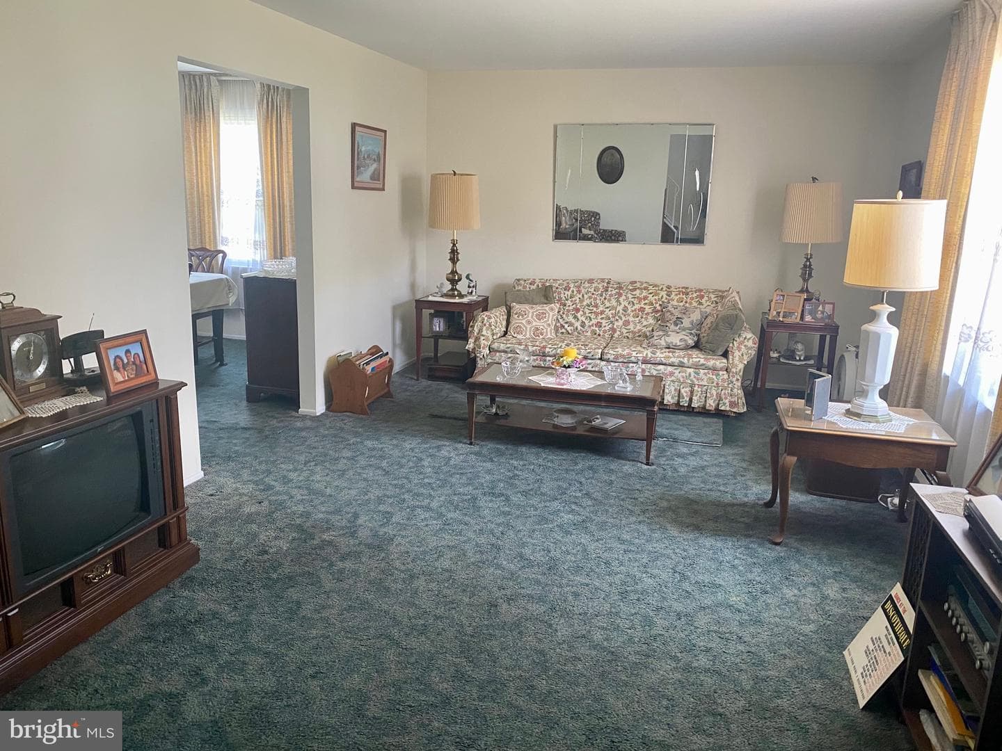 129 N Warminster Road photo 2