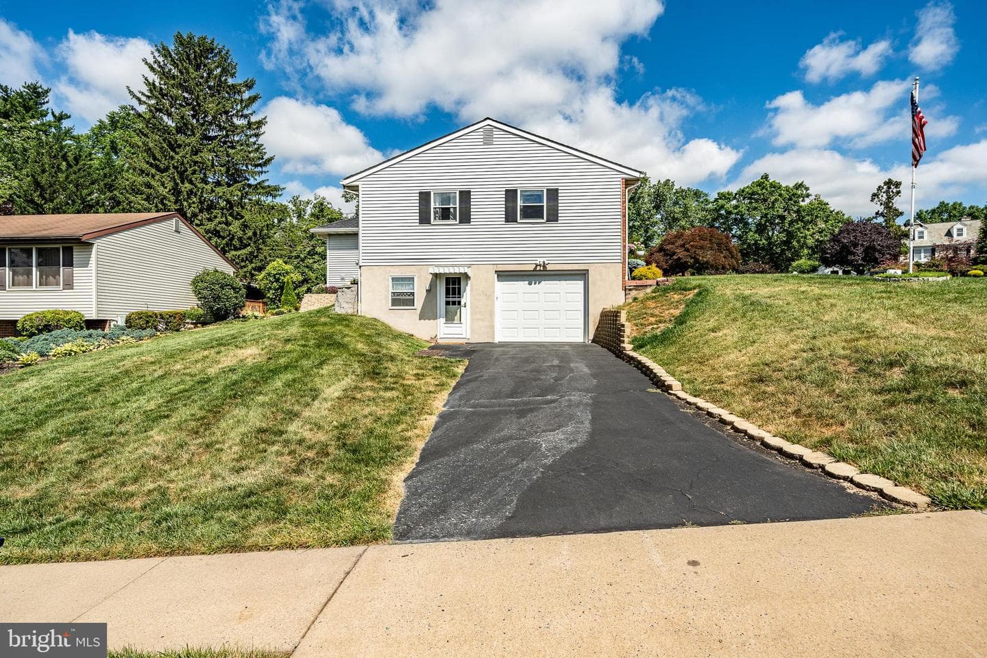 452 Burdan Drive photo 36