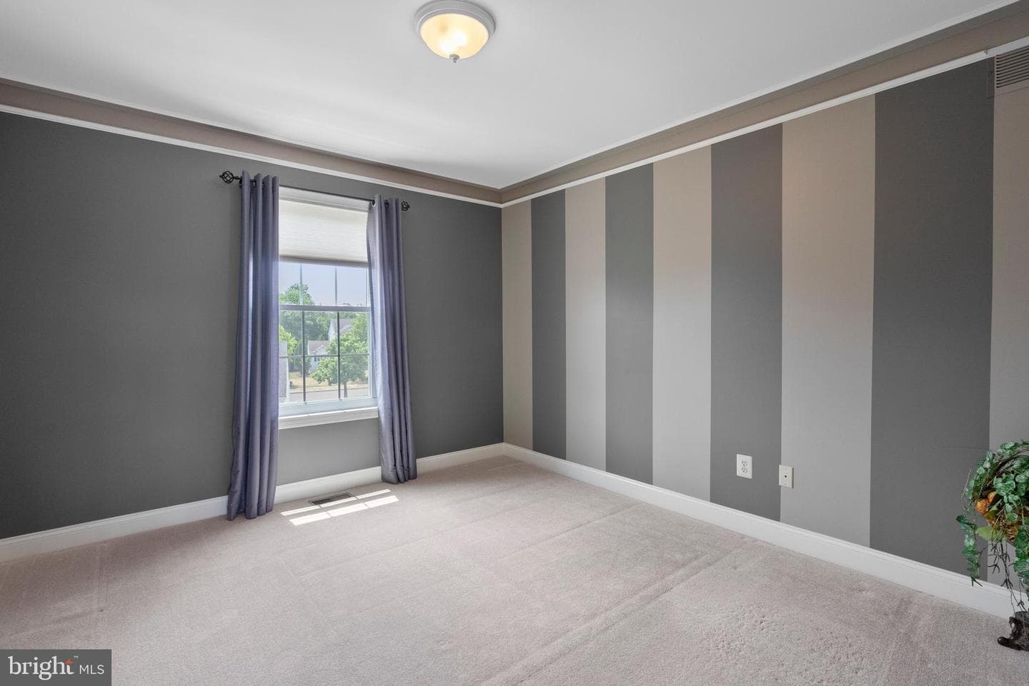 128 Banbury Avenue photo 31