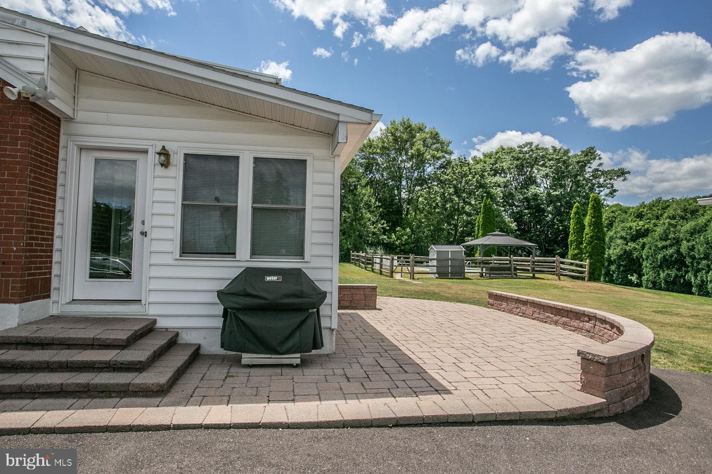 641 King Road photo 33